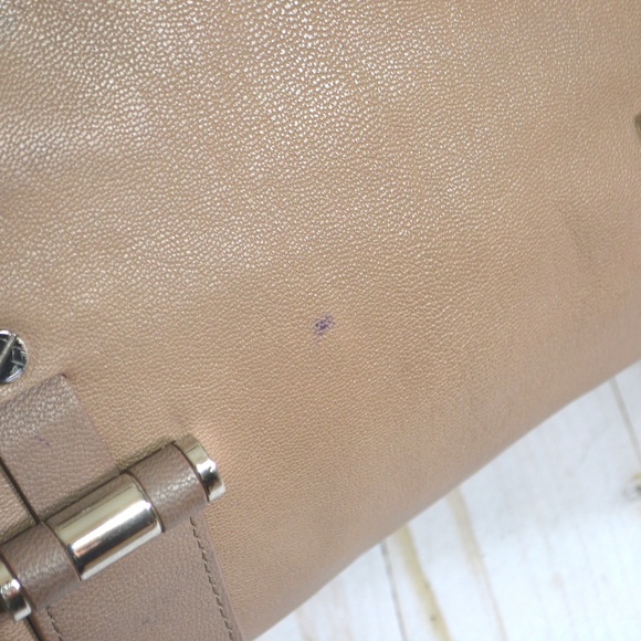 Authentic Michael Kors Taupe Leather Purse Bag - Picture 4 of 8